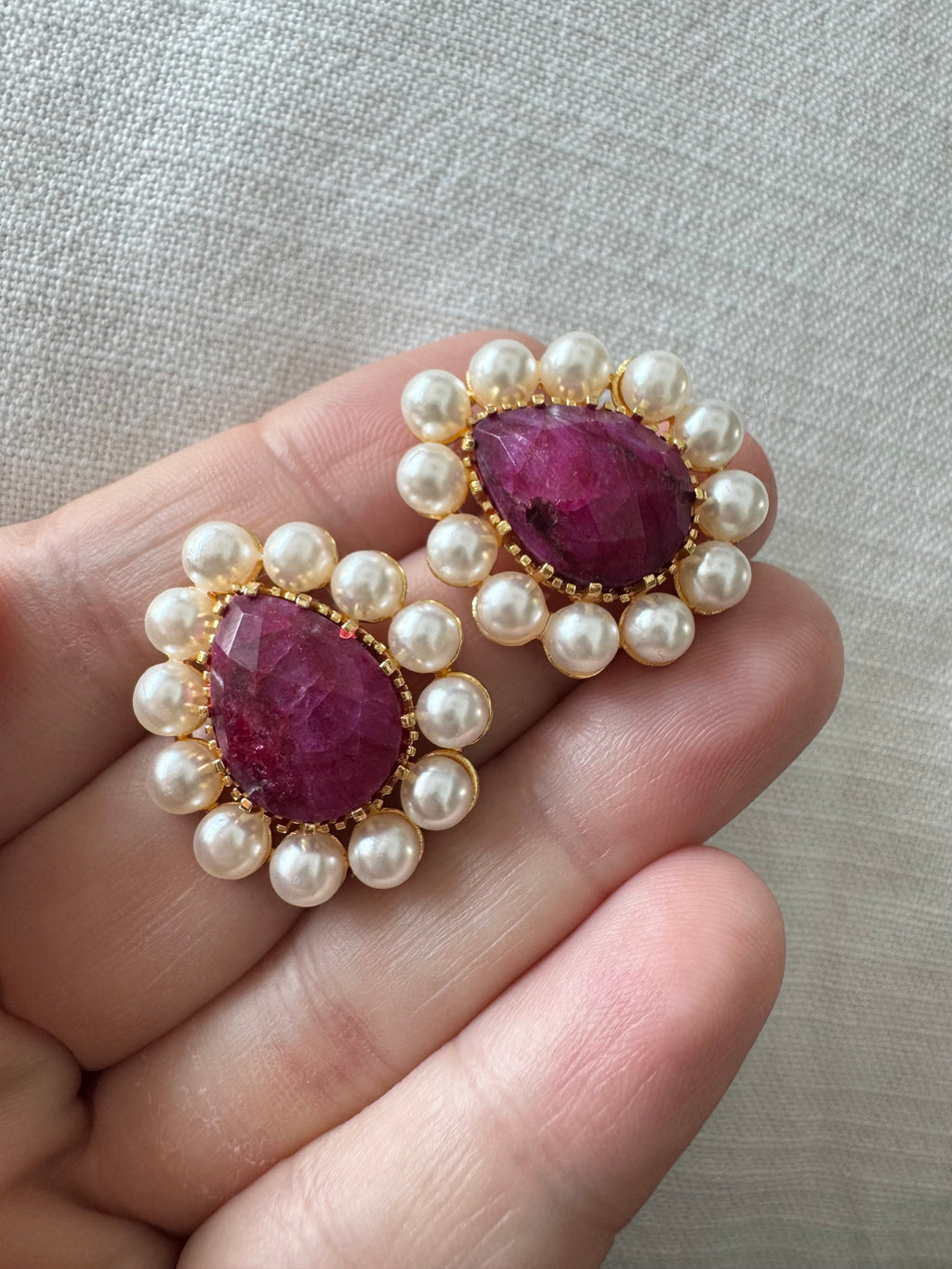 Natural Stone Teardrops with Pearls