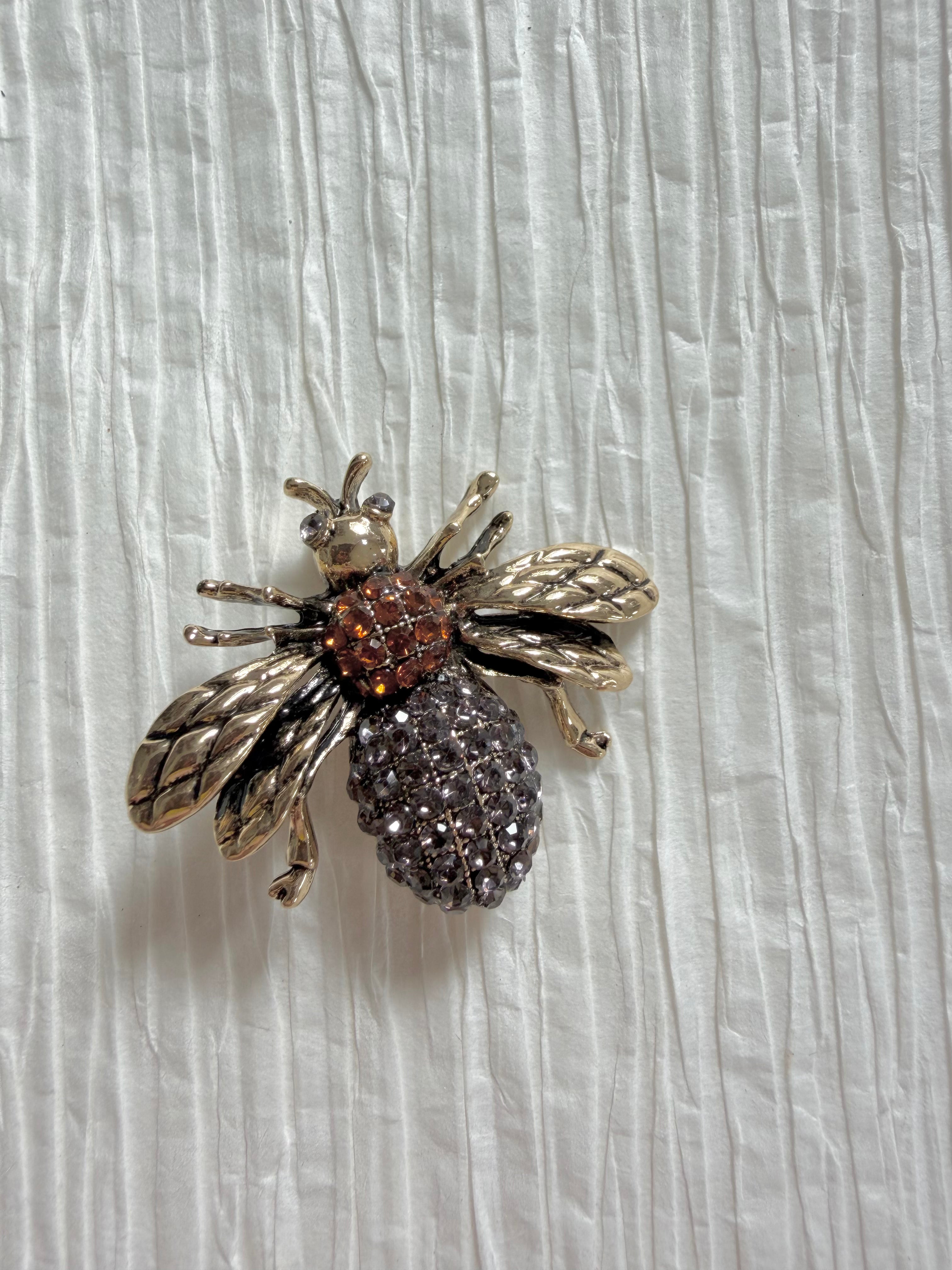 Neutral Bee Brooch