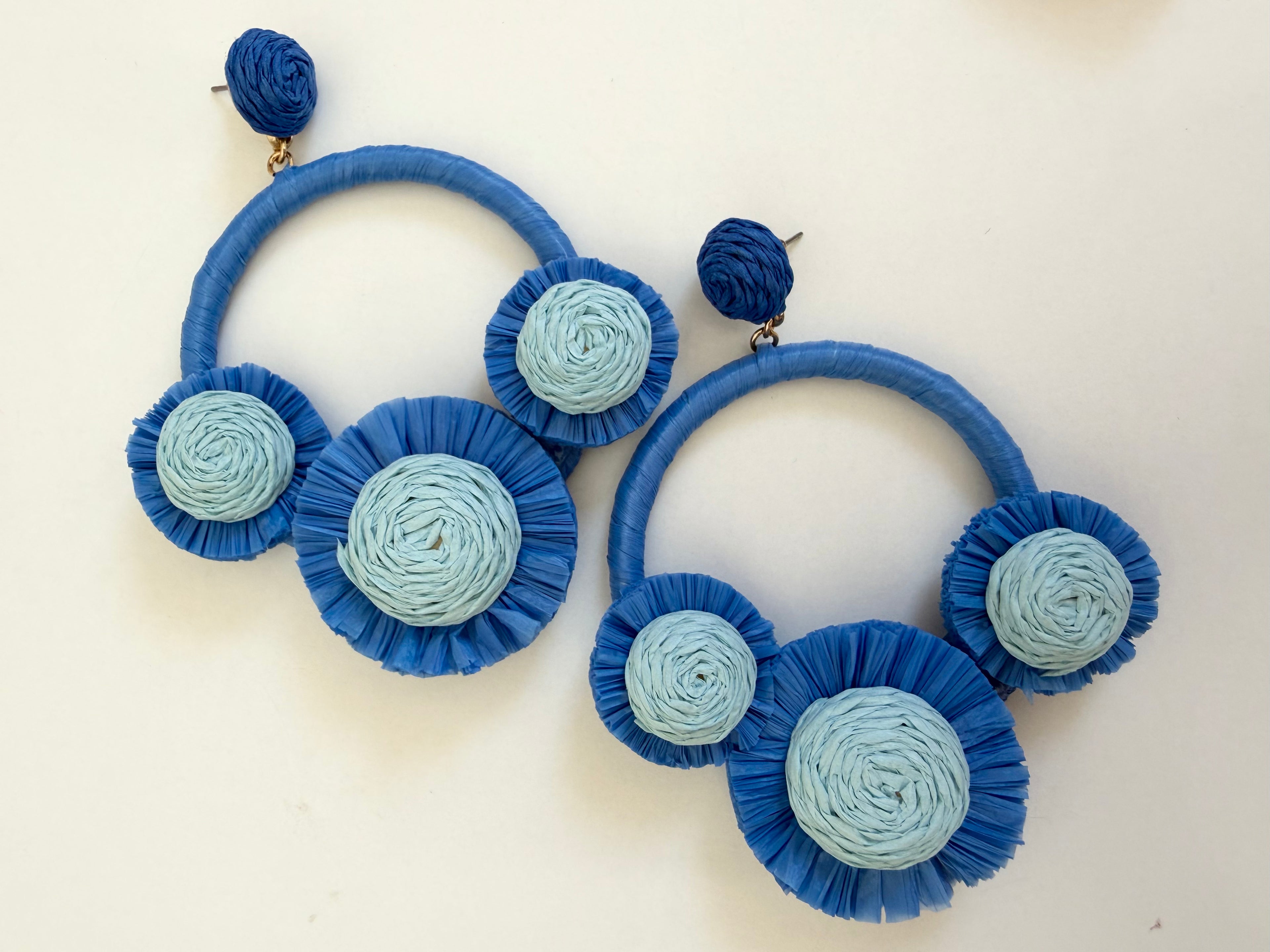 XL Blue Paper Stunners