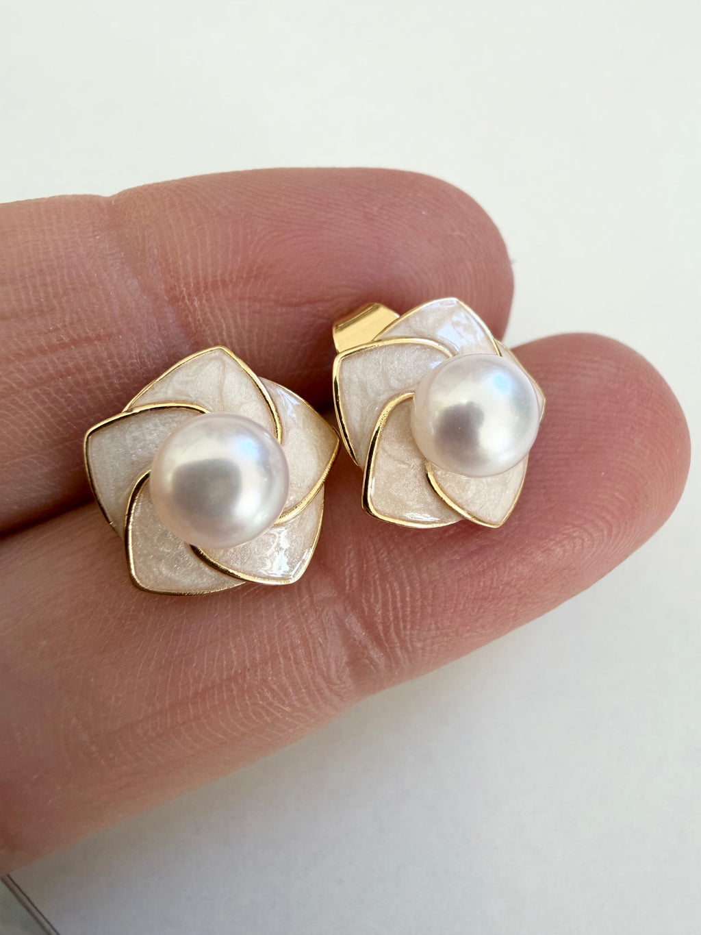 Pearl Flower Studs