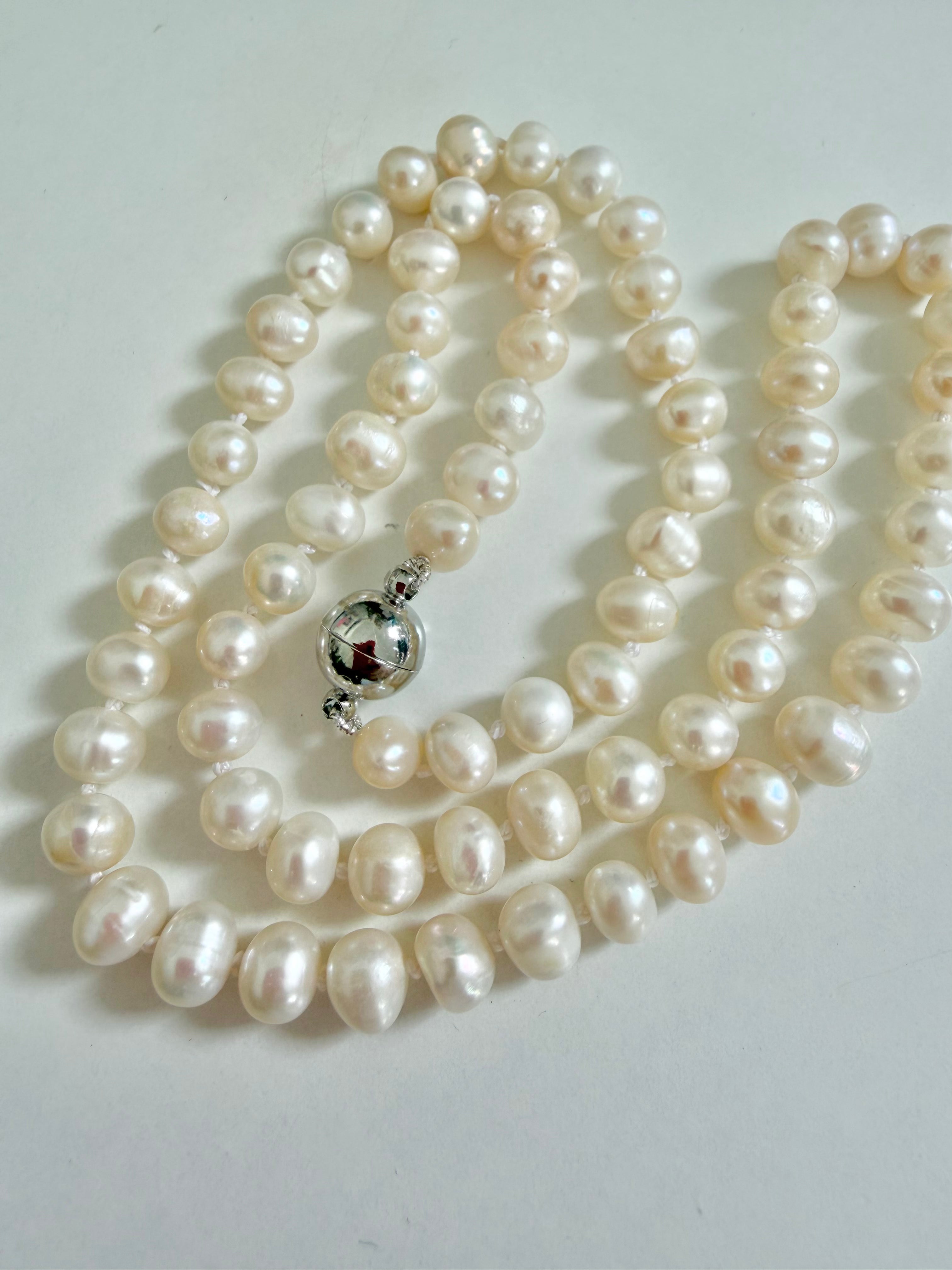 Freshwater Pearl Necklace 21"