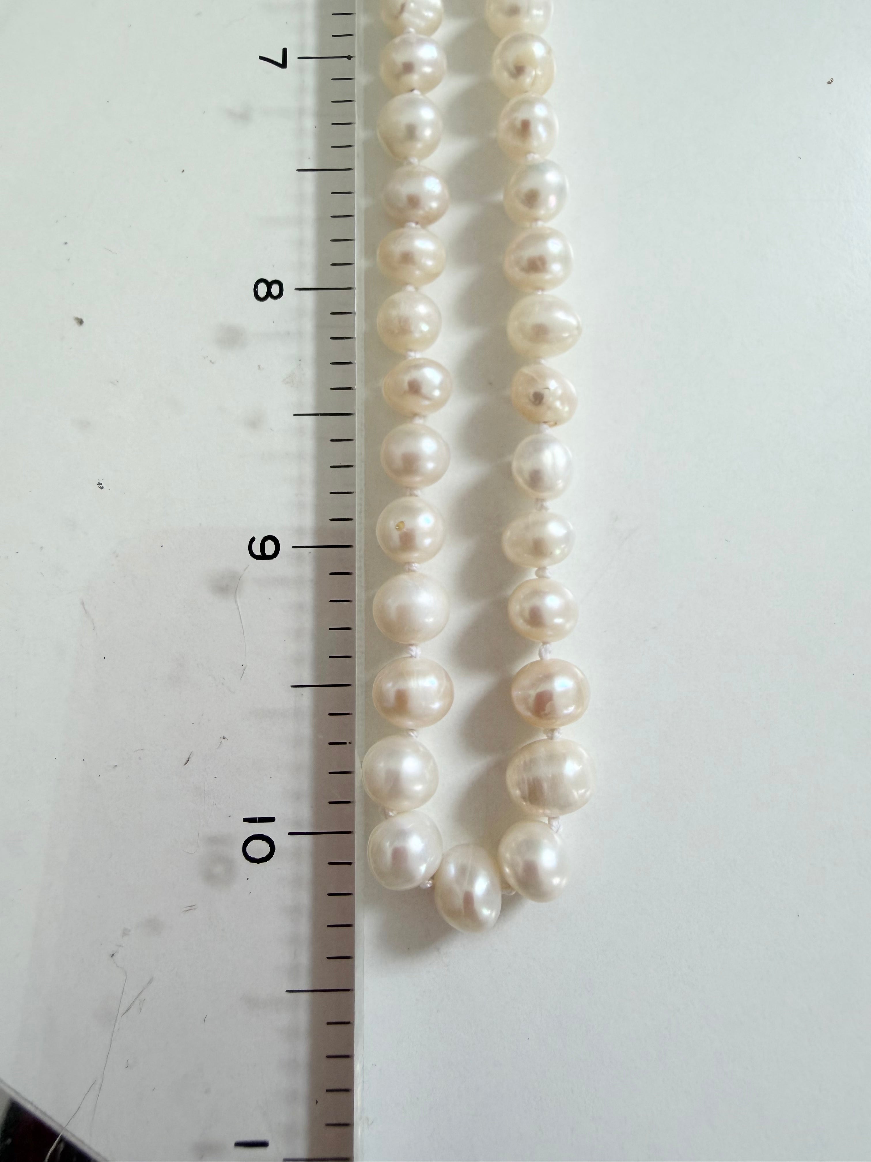 Freshwater Pearl Necklace 21"