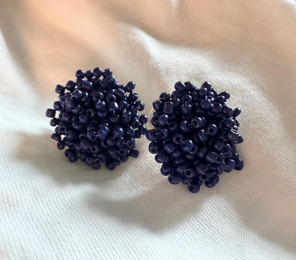 Beaded Button Studs 1008