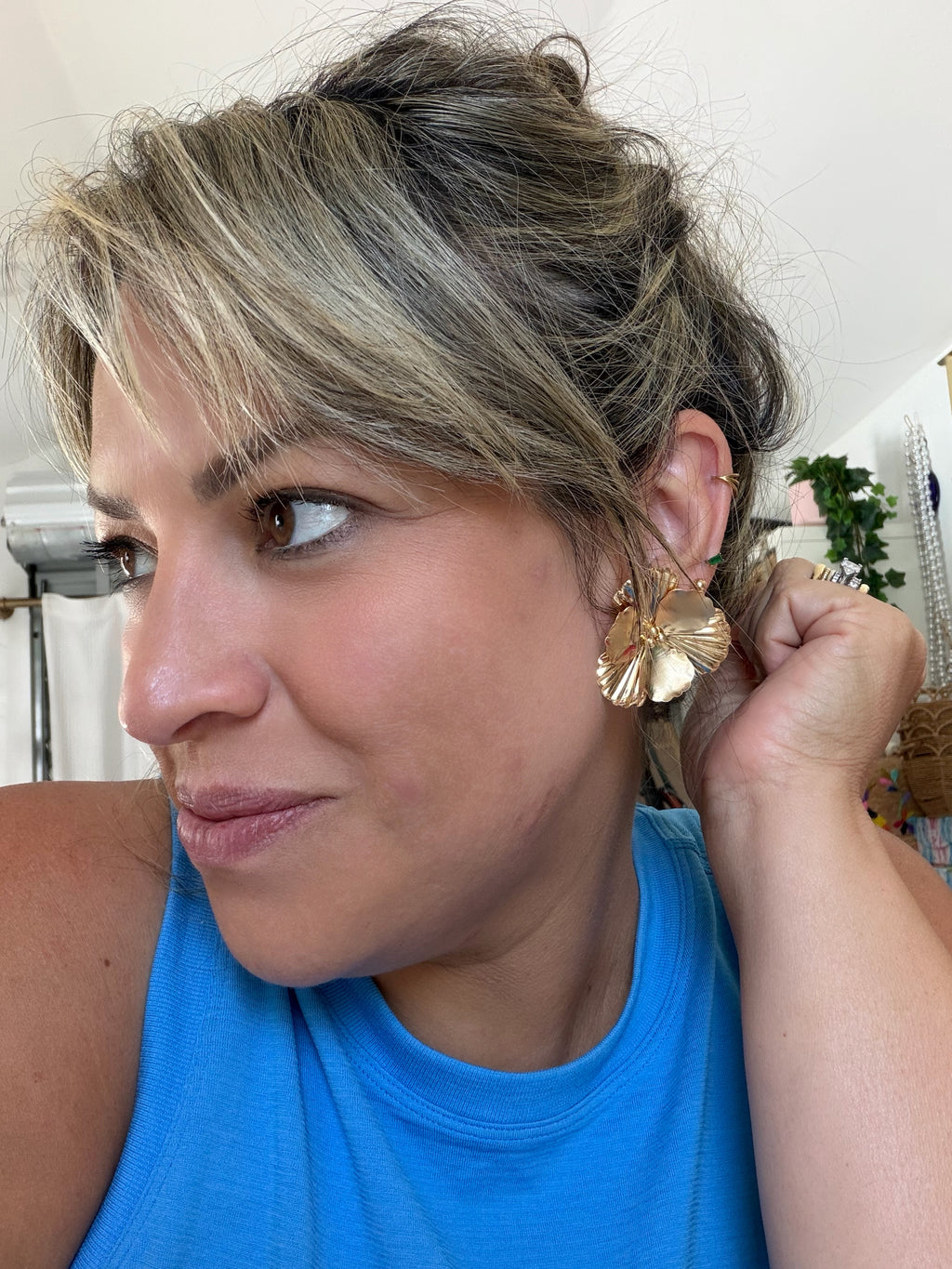 Metal Gold Flower Stud