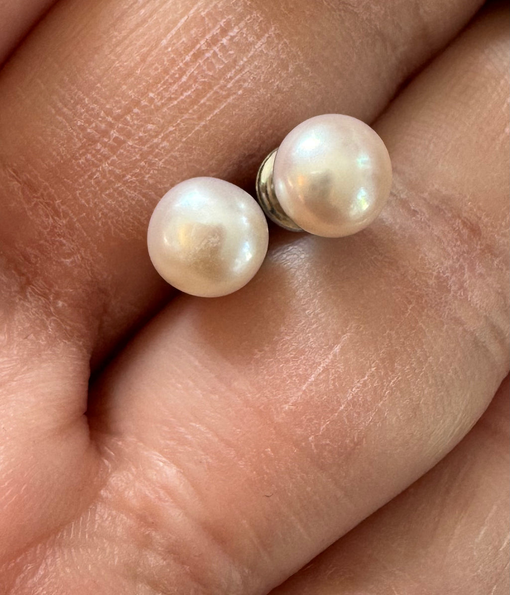 Mini Freshwater Pearl Studs