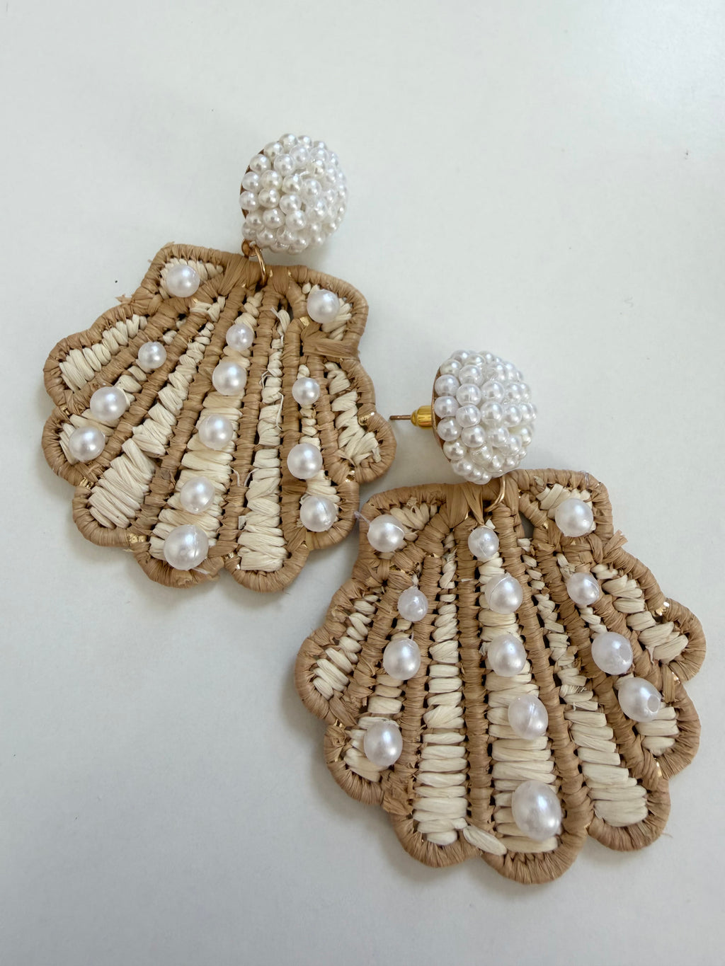 Straw Shells with Pearl Details
