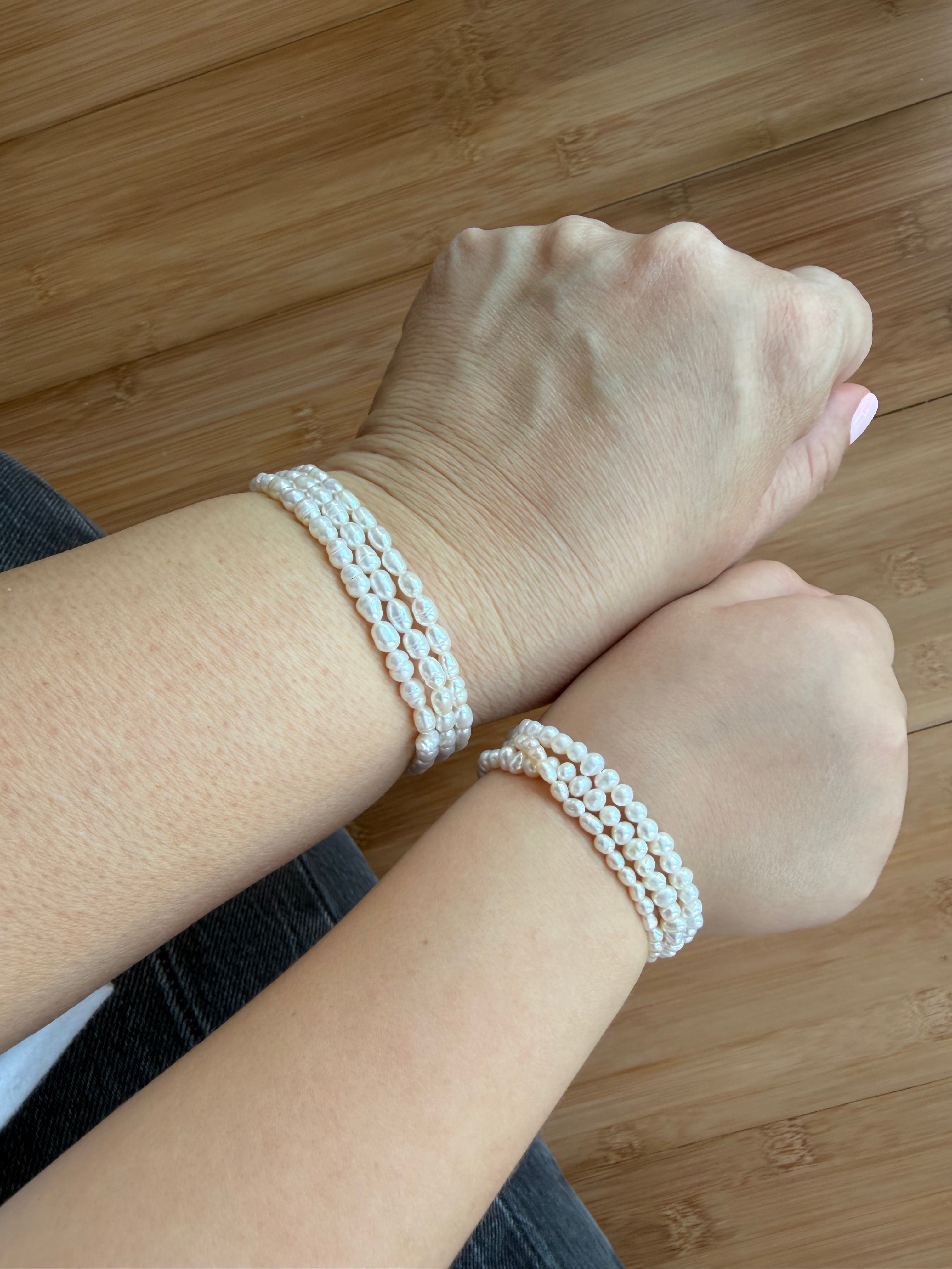 Adult Mini Pearl Bracelet Set (3) 0309