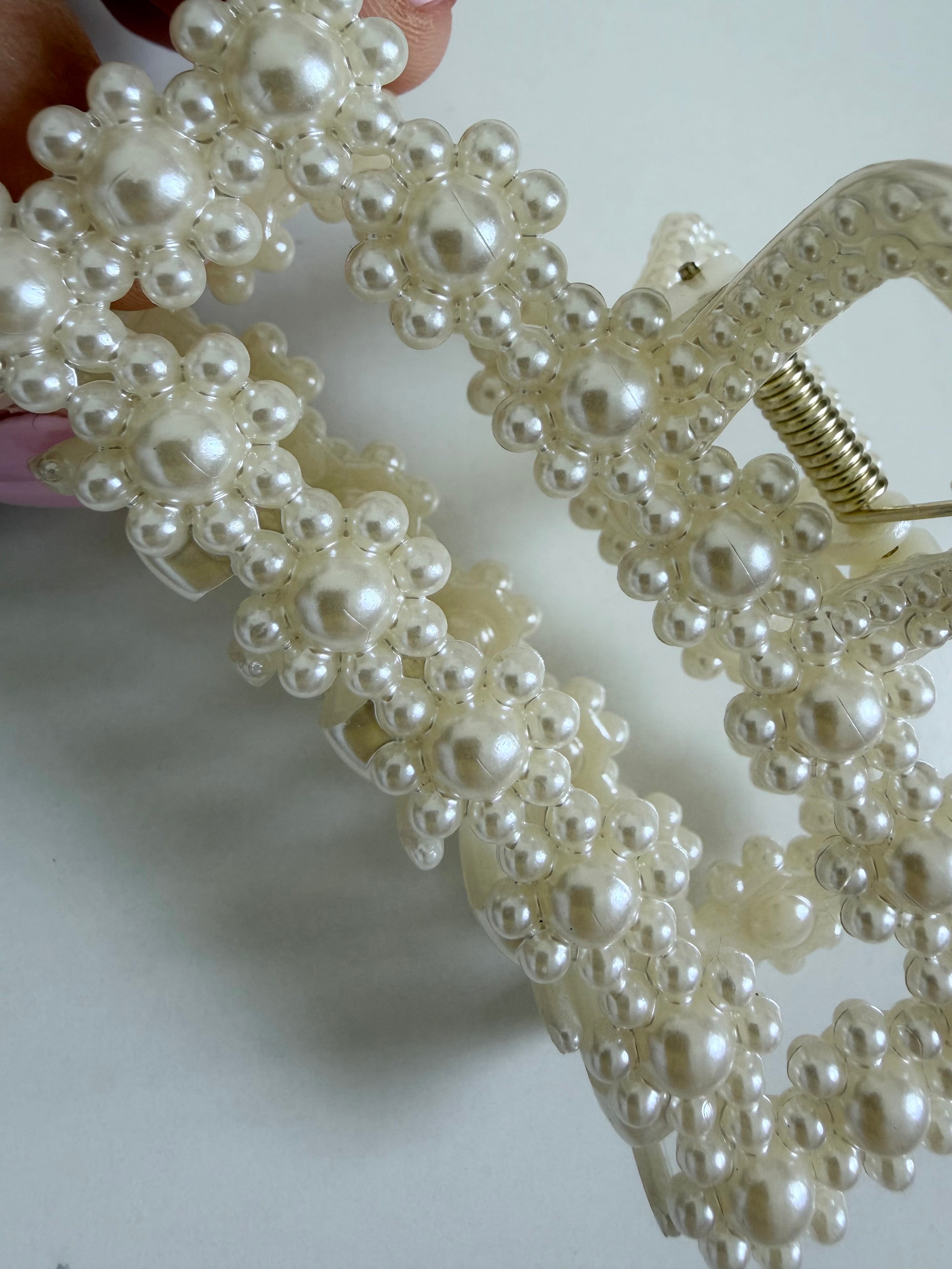 Pearl Hair Clip