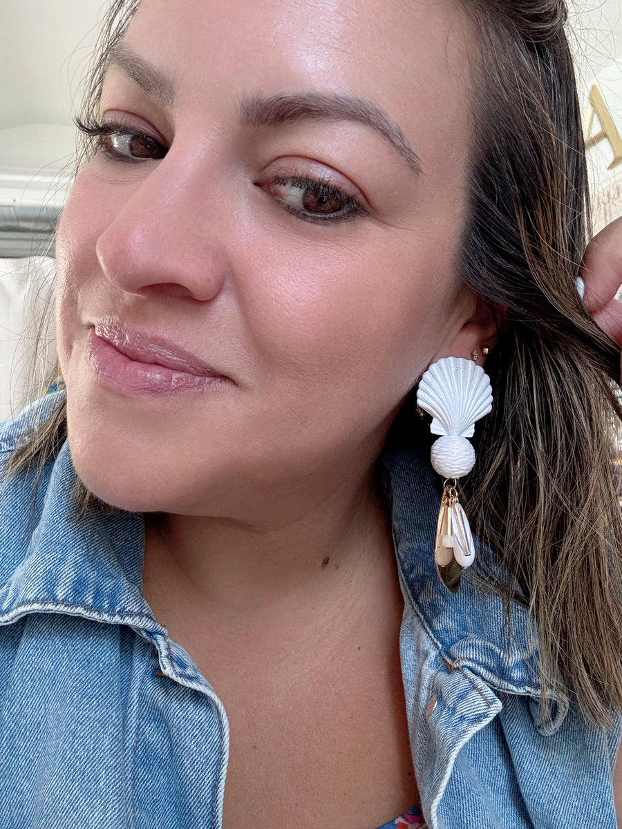 White Seashell Drop – PALMINA