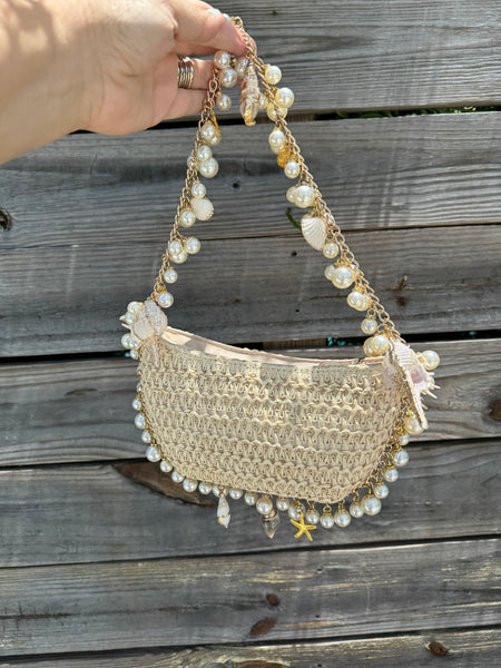 Straw and Seashell Handbag