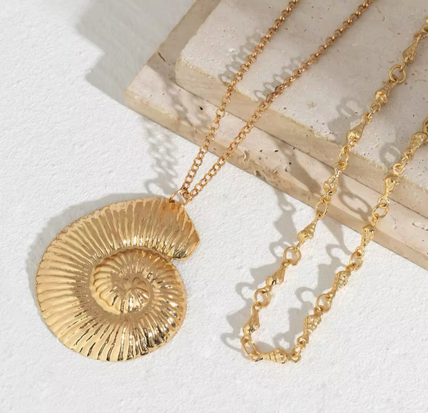 Double Seashell Necklace