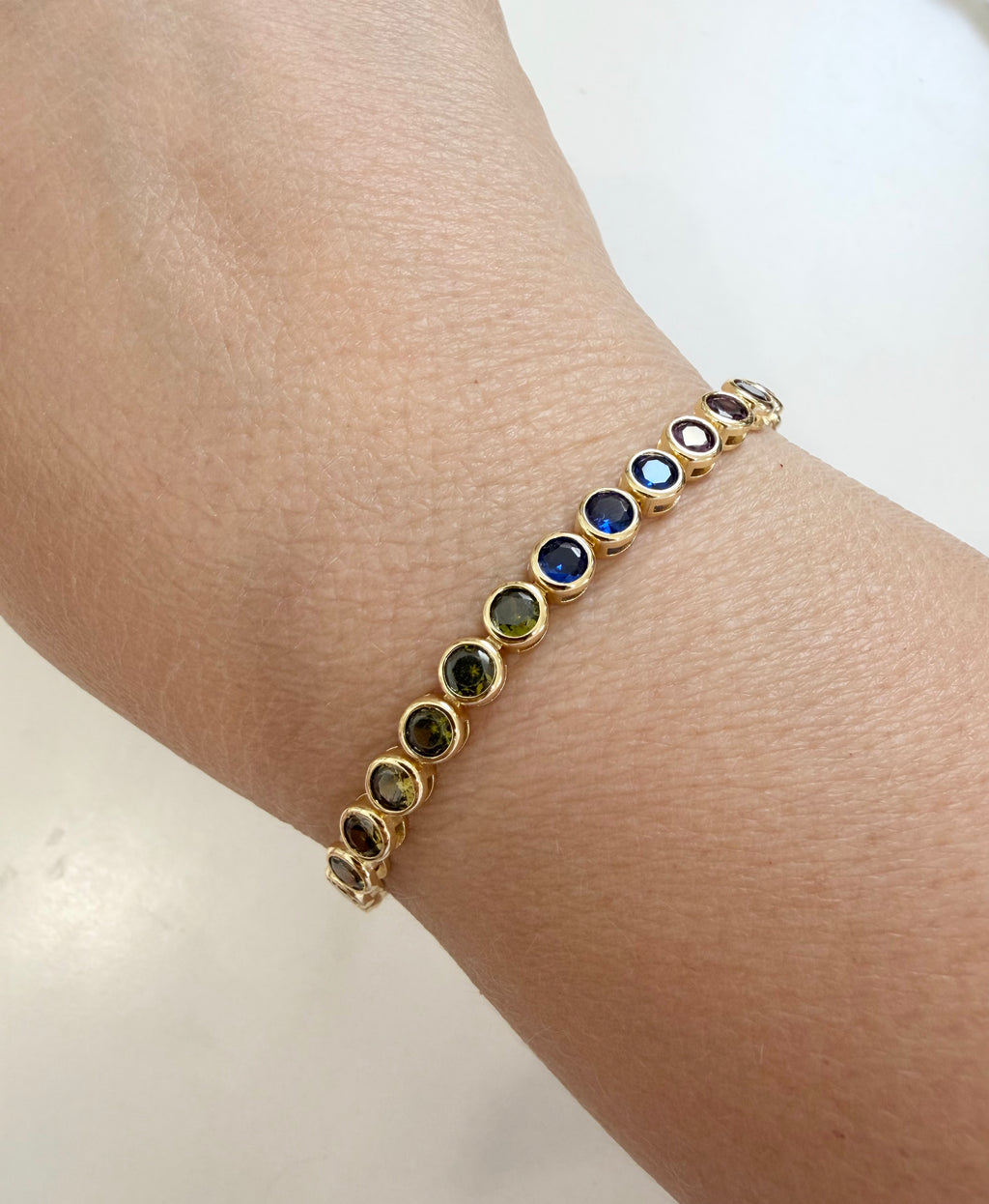 Round Bezzel Rainbow Tennis Bracelet