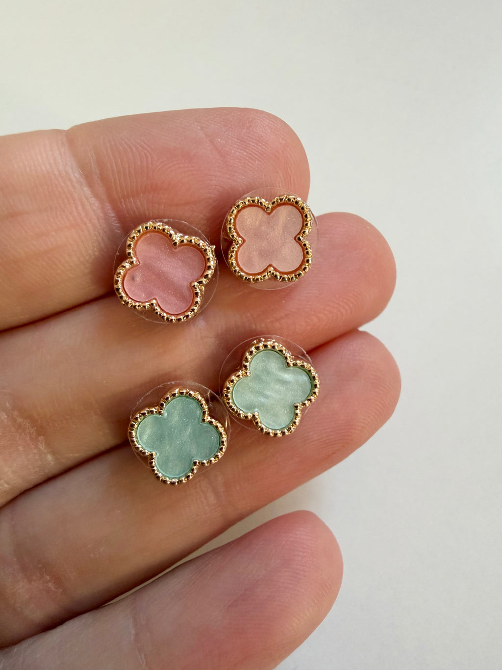 Mini Clovers