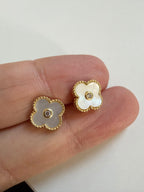 Mother of Pearl Clovers