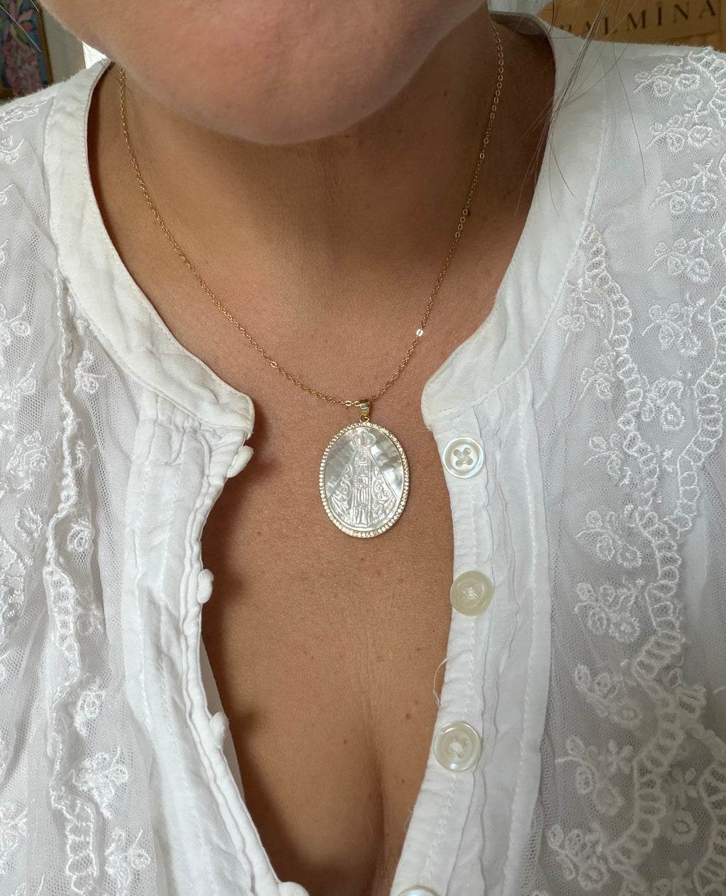 Large Mother of Pearl Caridad