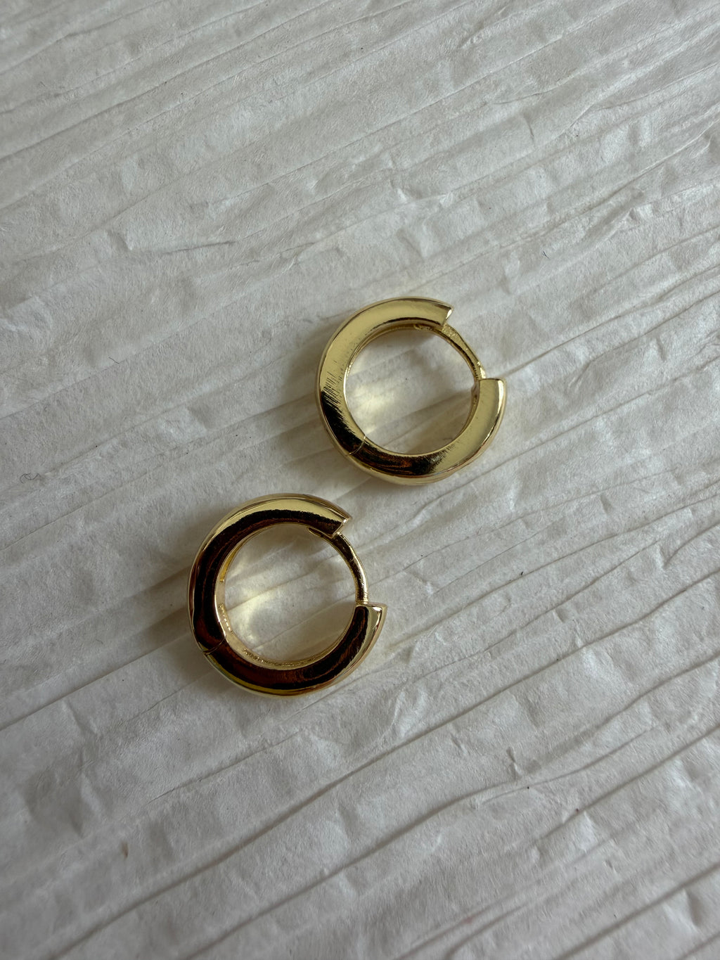 Skinny Huggie Hoops with Single Sparkle