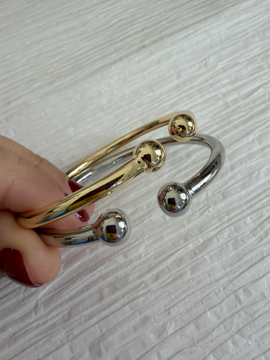 Bolita End Cuff