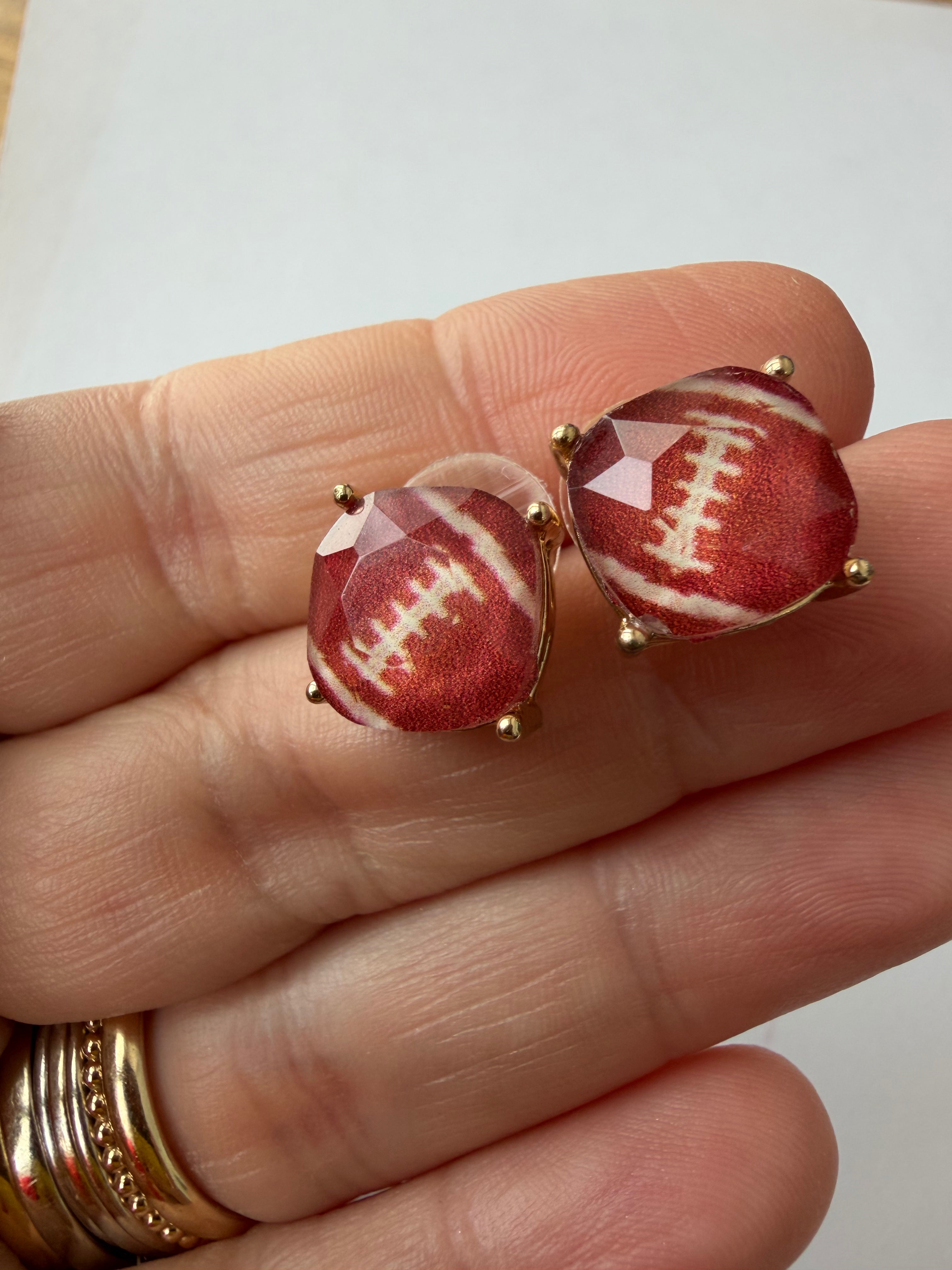 Glass Sports Studs