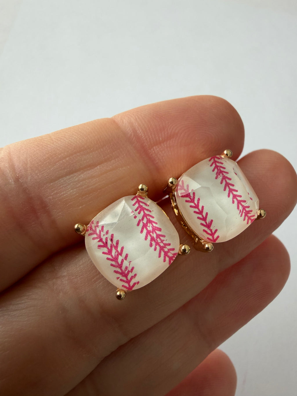 Glass Sports Studs