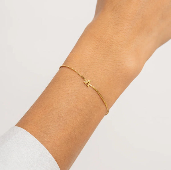 Dainty Love Initial Bracelet